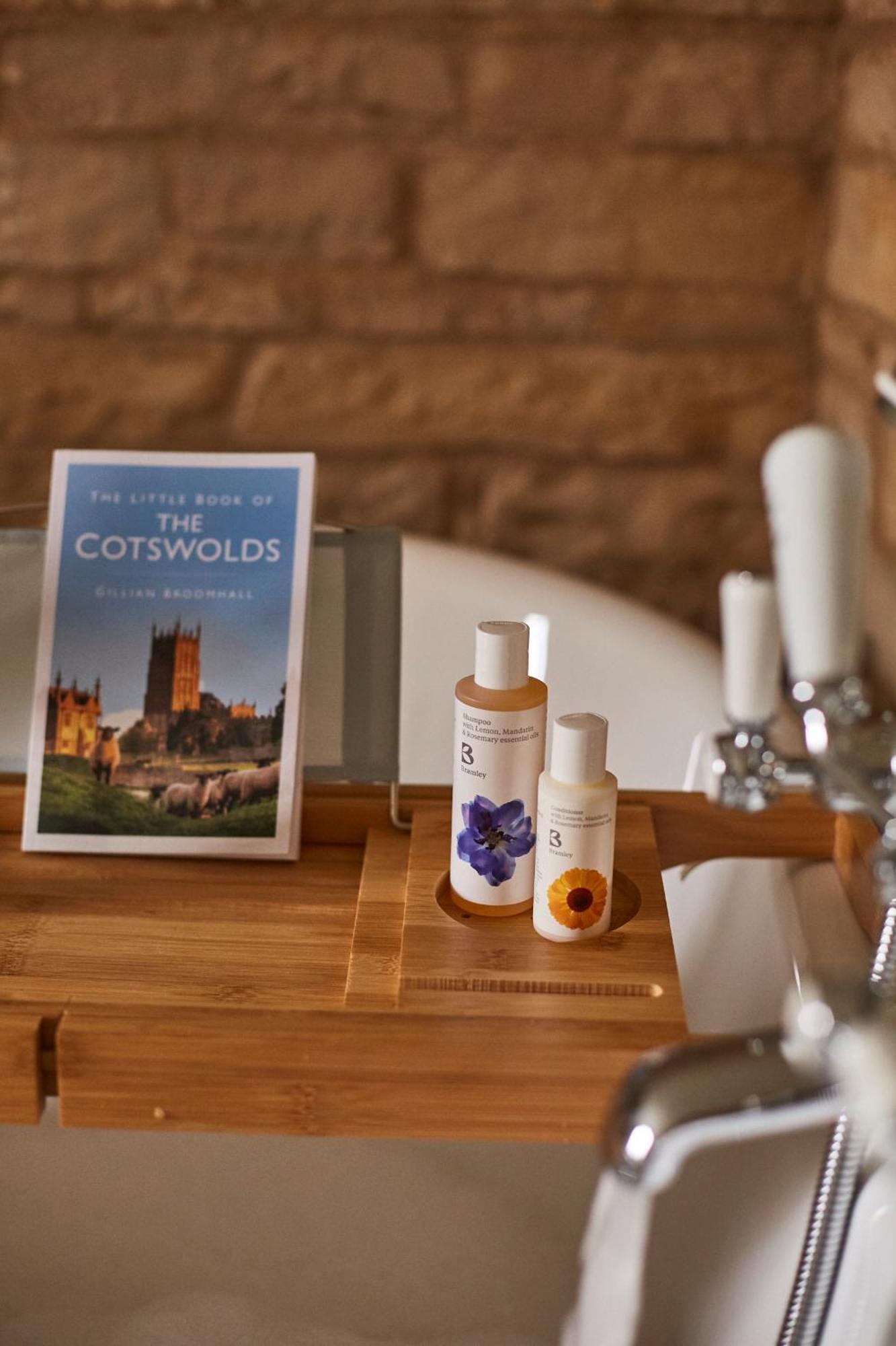 Wild Thyme & Honey - Cirencester-Cotswolds Ngoại thất bức ảnh